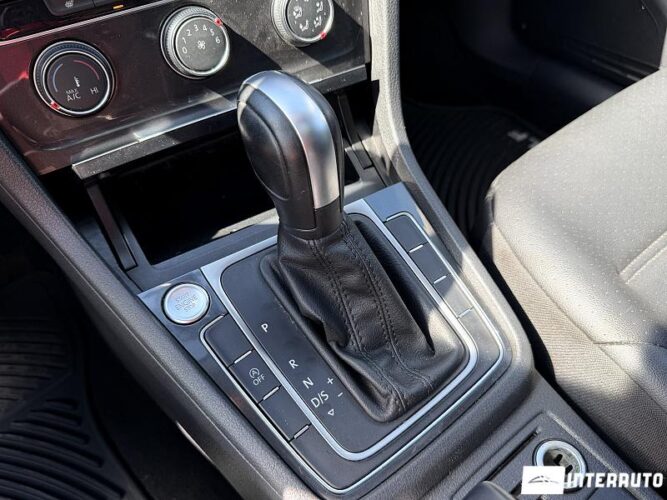 volkswagen Golf 2020