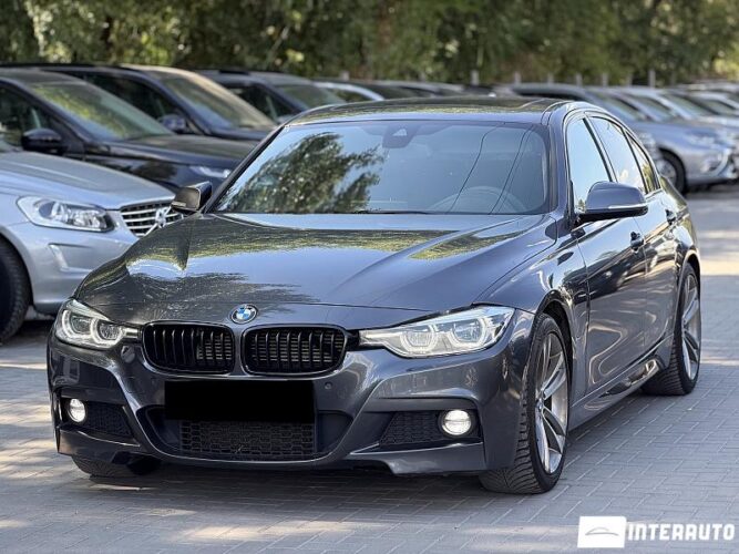 BMW 330E 2017 doar la InterAuto