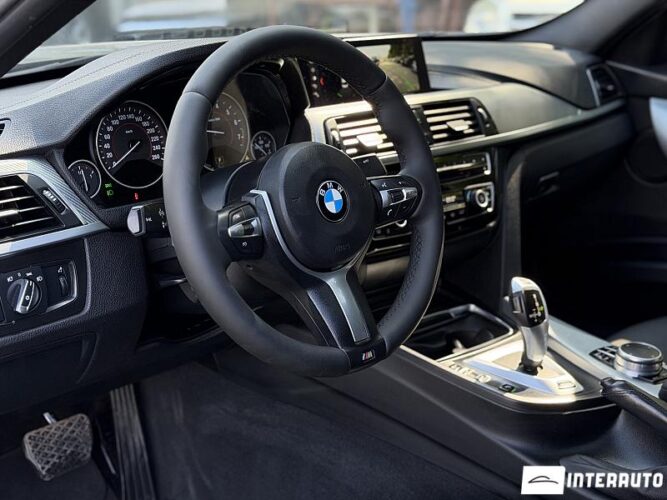 bmw 330E 2017