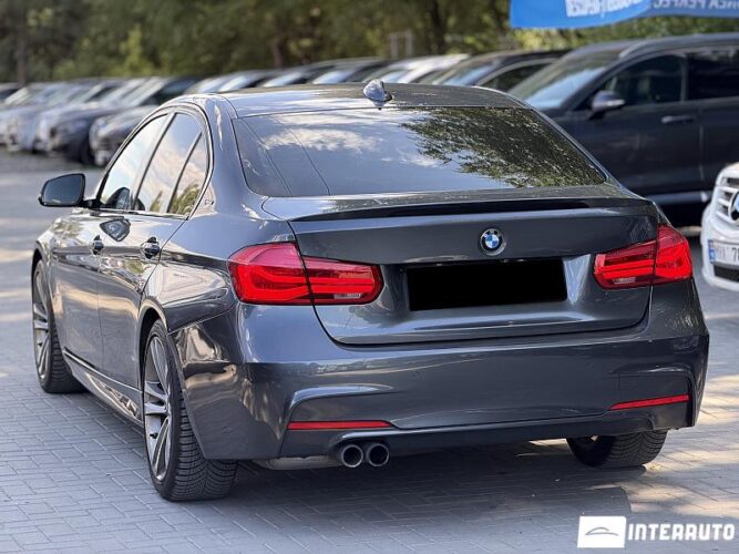 bmw 330E 2017