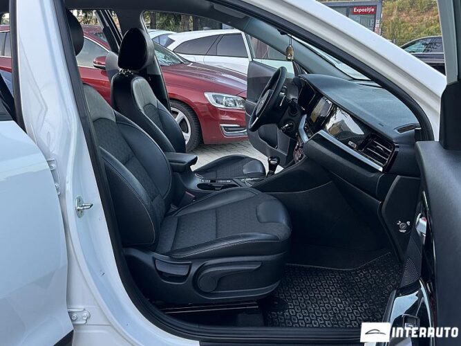 Kia Niro 48 kia Niro 2020