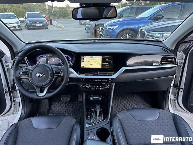 Kia Niro 38 kia Niro 2020