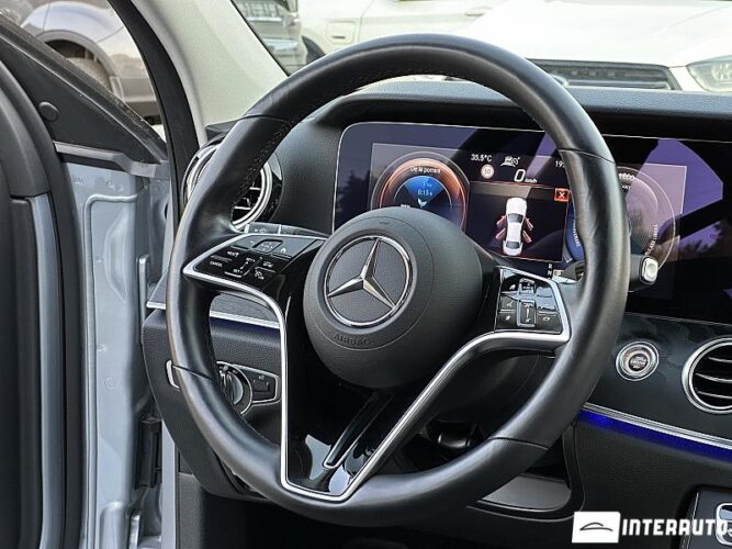 mercedes E 300e 2022