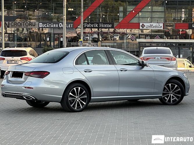 mercedes E 300e 2022