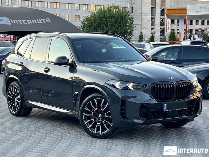 BMW X5 4.0D 2023 doar la InterAuto