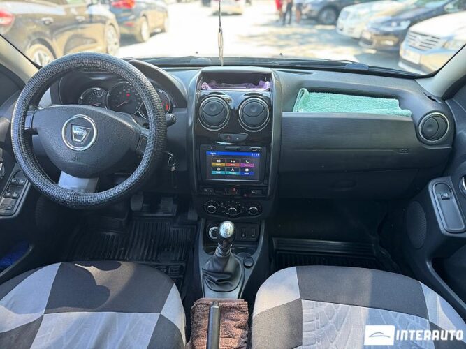 dacia Duster 2016