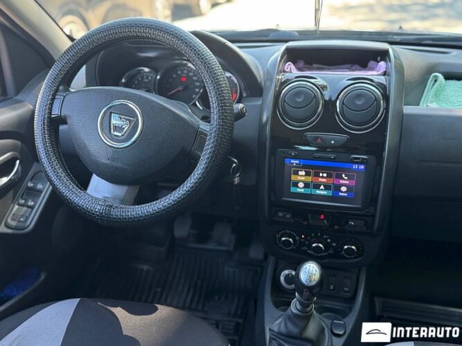 dacia Duster 2016