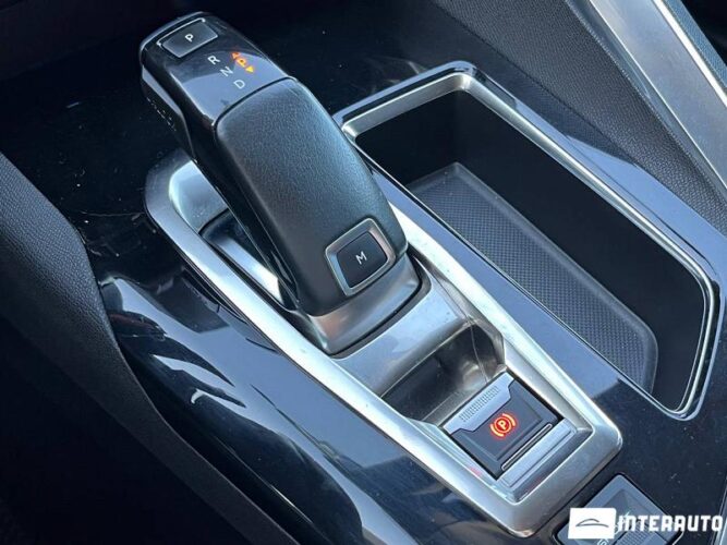 Peugeot 5008 45 peugeot 5008 2018
