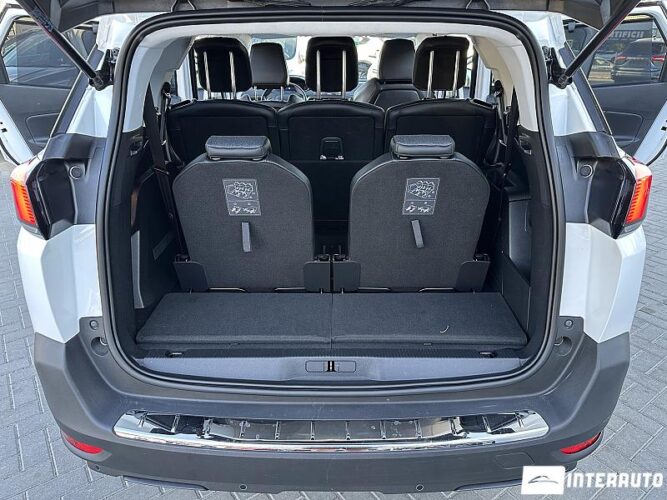 peugeot 5008 2019