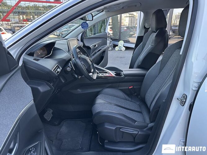peugeot 5008 2019