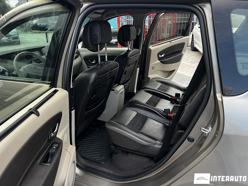 renault Scenic 2012