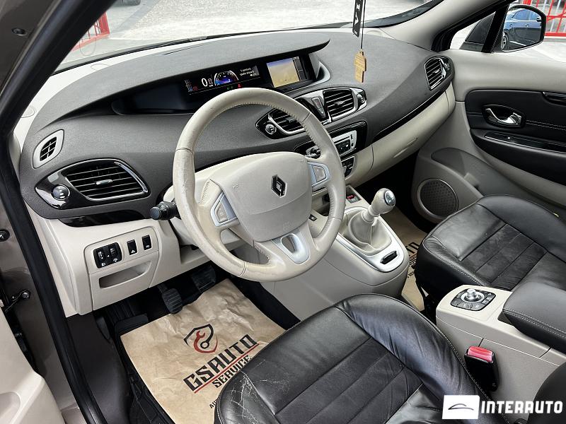 renault Scenic 2012