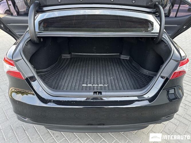 toyota Camry 2018