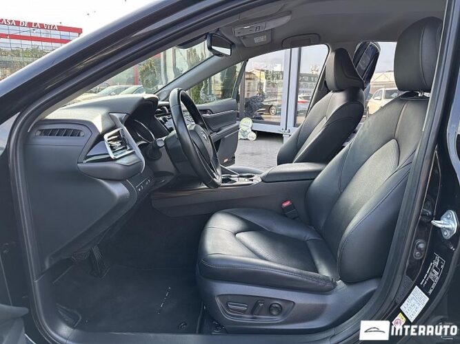 toyota Camry 2018