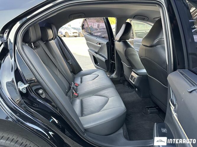 toyota Camry 2018