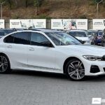 BMW 330 2019