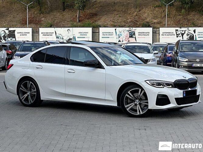 BMW 330 2019 doar la InterAuto