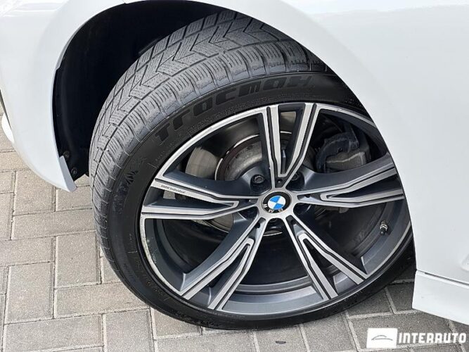BMW 330 58 bmw 330 2019