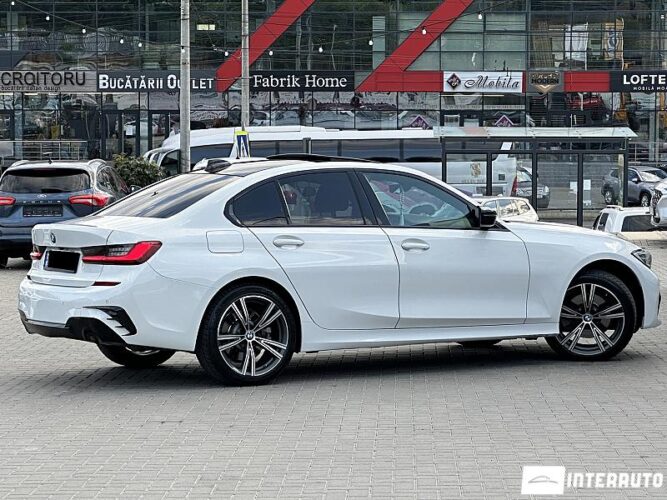 BMW 330 38 bmw 330 2019
