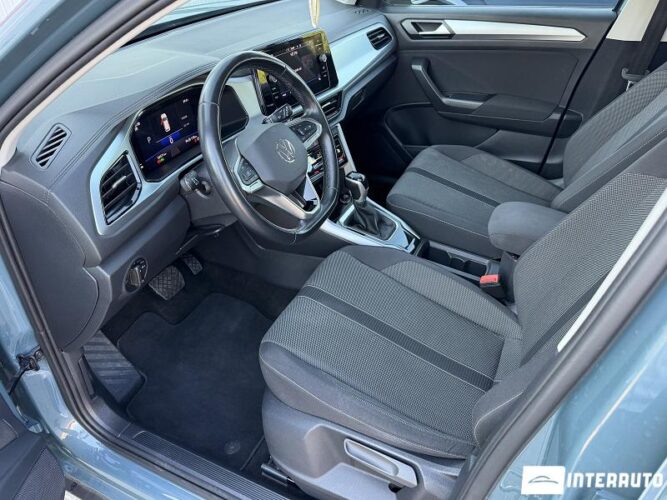 volkswagen T-Roc 2023