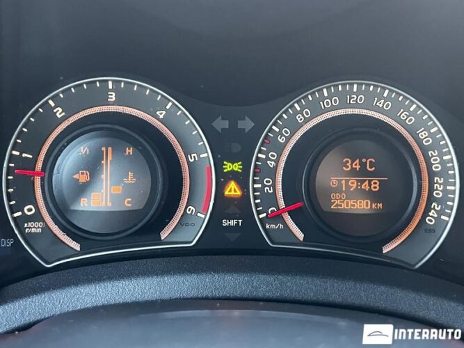 Toyota Auris 37 toyota Auris 2010