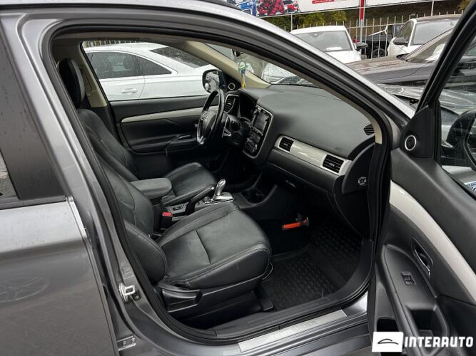 mitsubishi Outlander 2013