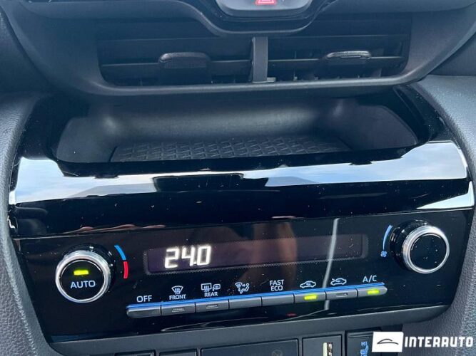 Toyota Yaris Cross 47 toyota Yaris Cross 2022