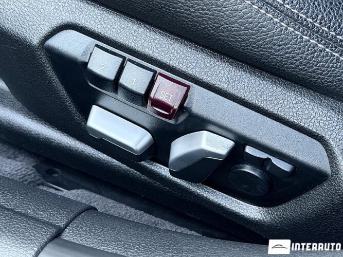 BMW 330 61 bmw 330 2017