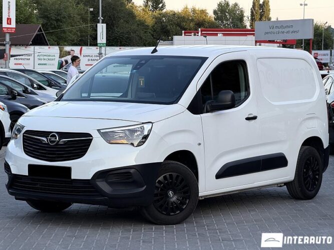 Opel Combo 2020 doar la InterAuto