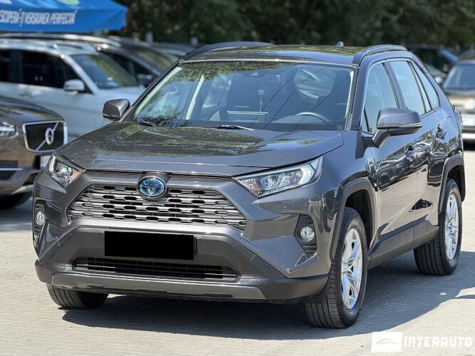 Toyota Rav-4 2020 doar la InterAuto