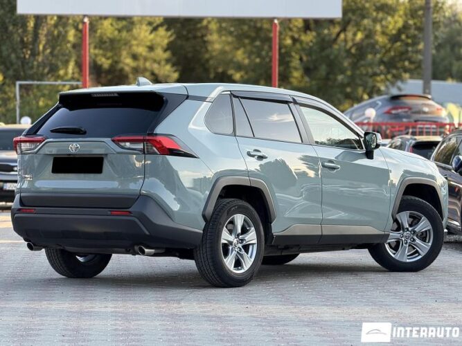 Toyota Rav-4 30 toyota Rav-4 2023