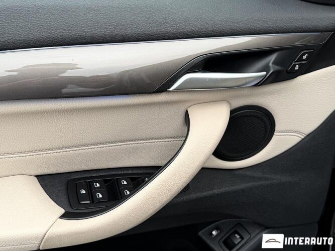 BMW X1 2.5e 51 bmw X1 2.5e 2021