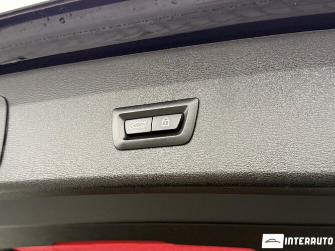 BMW X1 2.5e 53 bmw X1 2.5e 2021