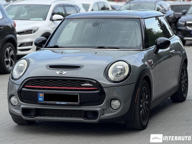Mini Cooper S 2014 doar la InterAuto