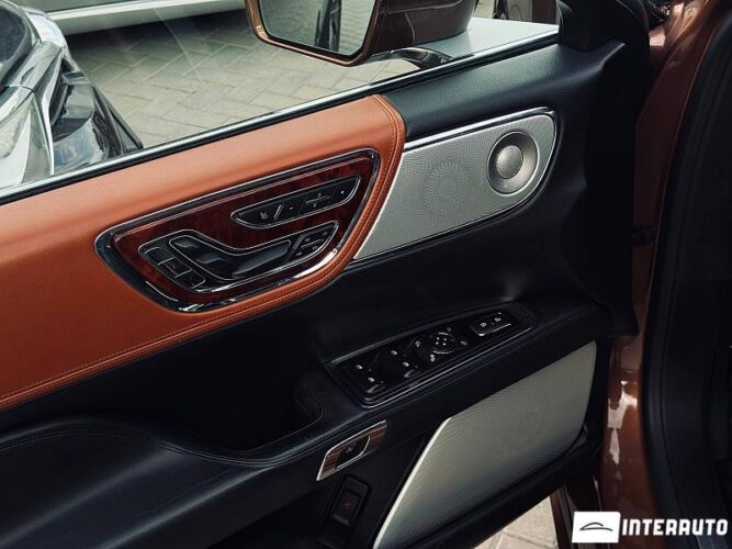 lincoln Continental 2018