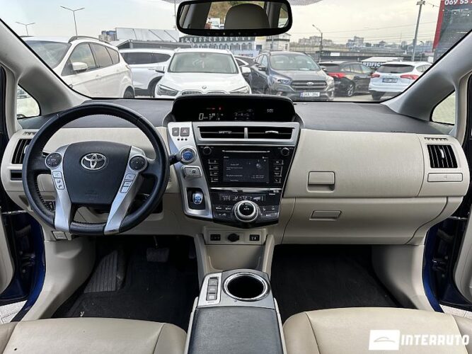 toyota Prius Plus / V 2016