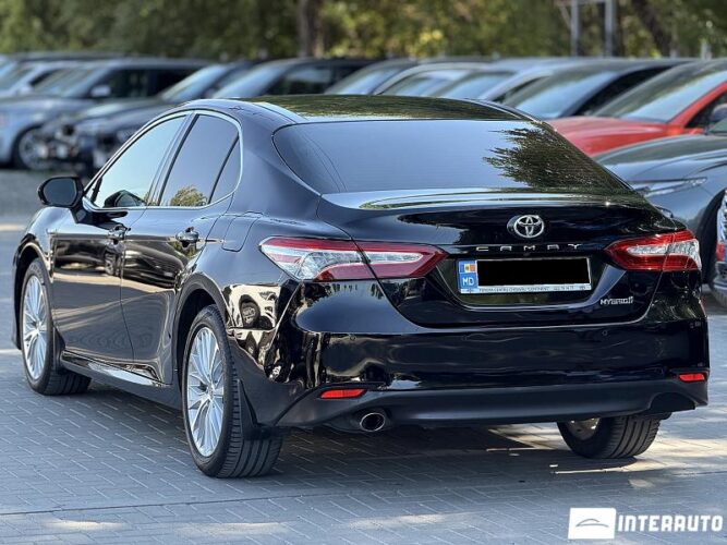 toyota Camry 2020