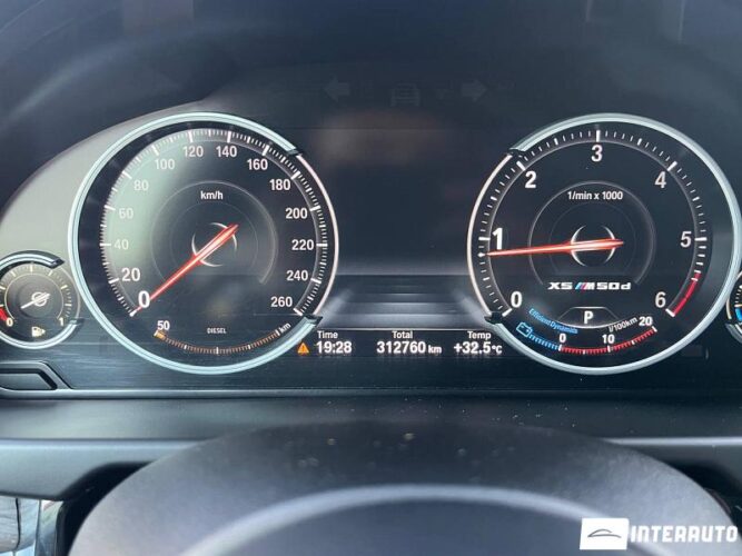 BMW X5 2.5D 44 bmw X5 2.5D 2014
