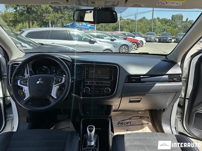 mitsubishi Outlander 2019