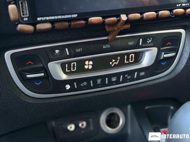 renault Grand Scenic 2009