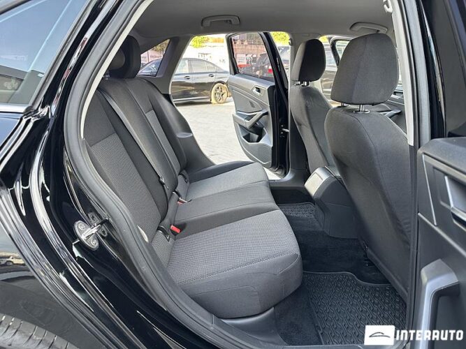 Volkswagen Jetta 43 volkswagen Jetta 2020