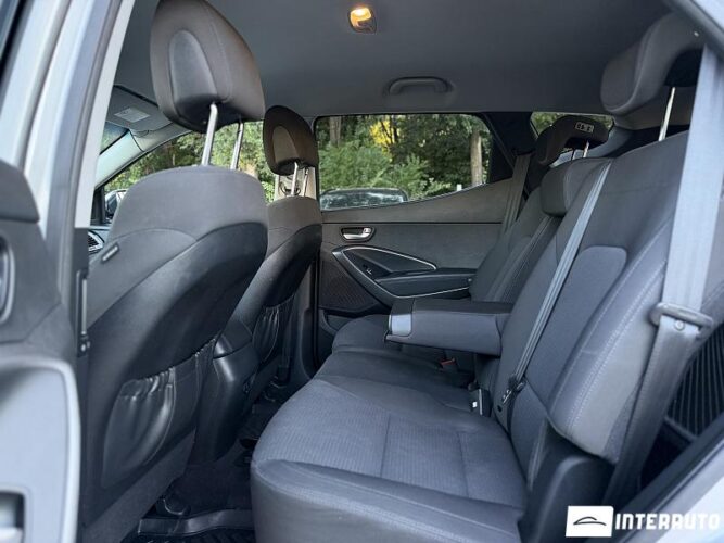 Hyundai Santa Fe 42 hyundai Santa Fe 2014
