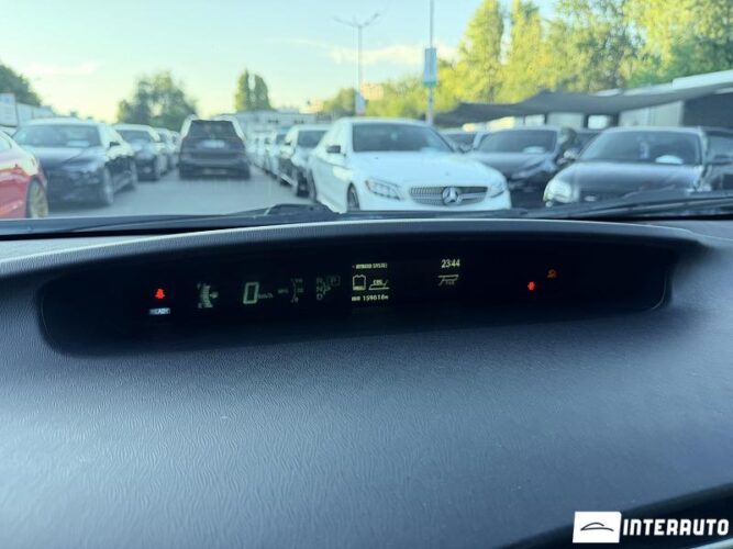 Toyota Prius 45 toyota Prius 2012