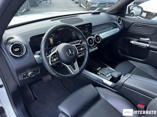 Mercedes GLB 200d 34 mercedes GLB 200d 2022