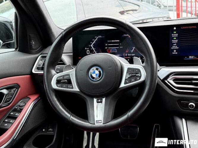 bmw 330E 2023