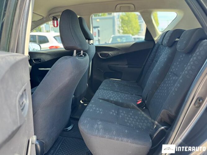 Subaru Trezia 38 subaru Trezia 2011