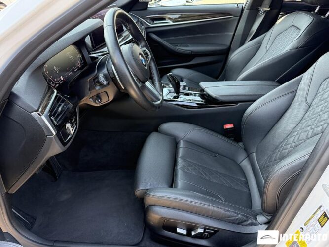 bmw 530e 2021