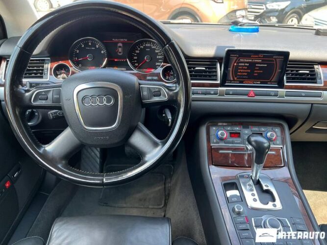 audi A8 2009