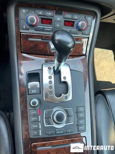 audi A8 2009