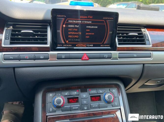 audi A8 2009